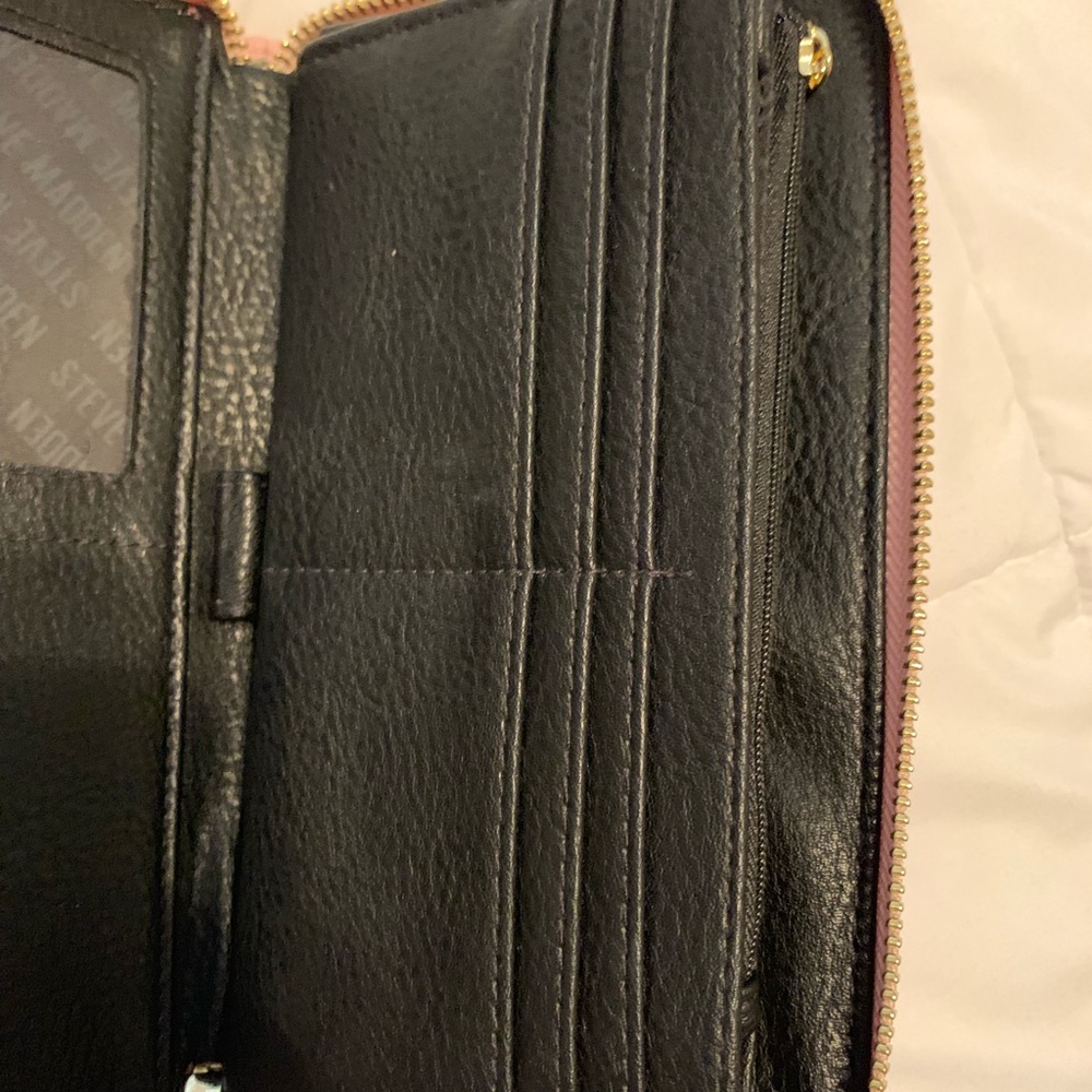 Steve Madden clutch/wallet - Picture 5 of 7